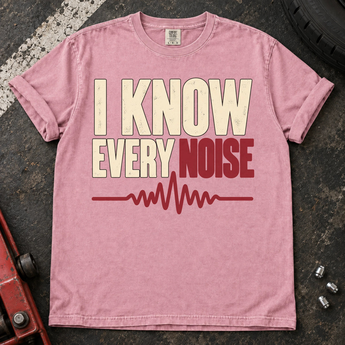 Blossom car enthusiast T-shirt. A waveform backs the confident claim, I know every noise.