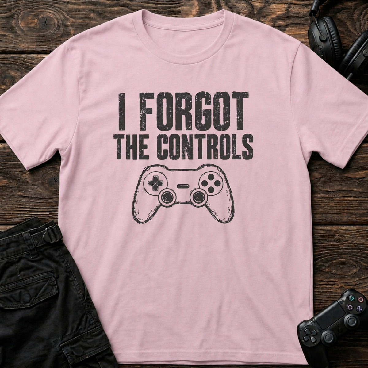 Light Pink gaming T-shirt. A controller accompanies the admission, I forgot the controls.