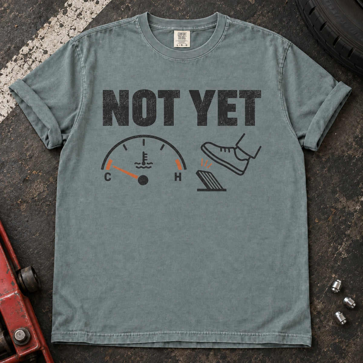 Bay car enthusiast T-shirt. A temperature gauge tells the impatient right foot, not yet.