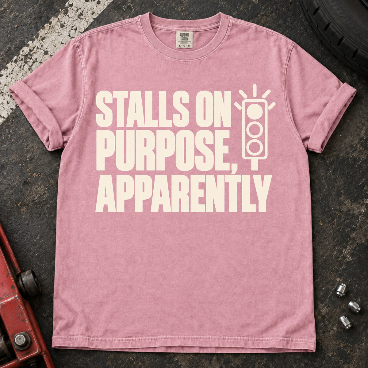 Blossom car enthusiast T-shirt. A traffic light accompanies stalls on purpose, apparently.